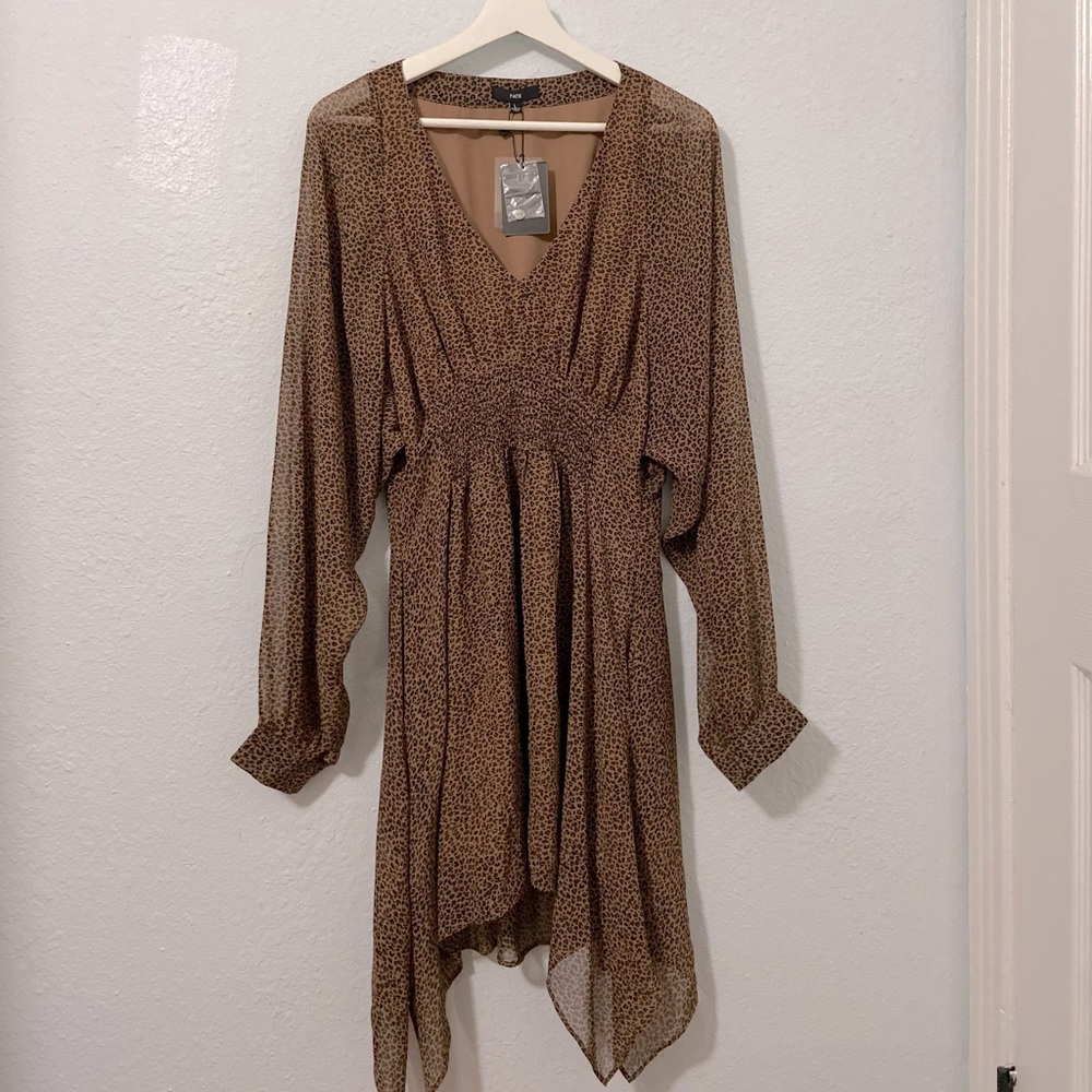 Casual, Fate dress, long oversized sheer sleeves